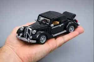 1944-Citroen-Traction-Avant-Cabriolet